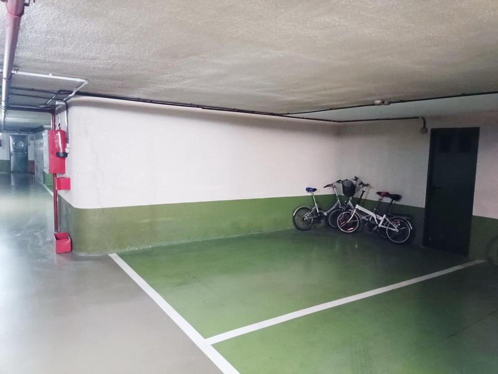 Lore - Parking Y Bicis Gratis San Sebastián Eksteriør bilde